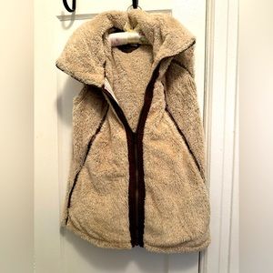 KÜHL Women’s Flight Vest Large